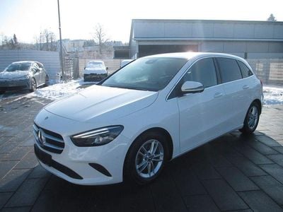 Gebraucht Mercedes B200 Progressive 163 PS (119 kW) 2019 Polarweiss  unilack Van / Kleinbus