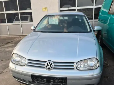 Gebraucht VW Golf 101 PS (74 kW) 2003 Silber Coupé