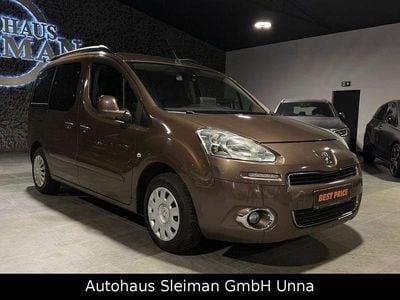 Gebraucht Peugeot Partner Tepee Allure 120 PS (88 kW) 2014 Braun Van / Kleinbus