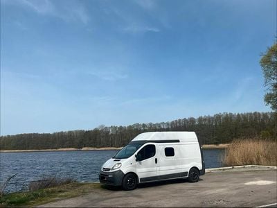 Gebraucht Opel Vivaro 100 PS (73 kW) 2006 Weiß Van / Kleinbus