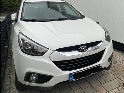 Gebraucht Hyundai ix35 136 PS (100 kW) 2014 Weiß SUV