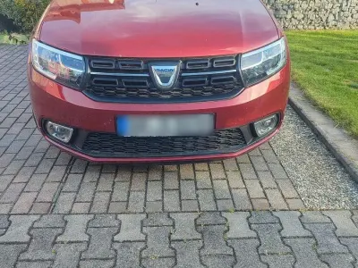 Gebraucht Dacia Sandero Comfort 91 PS (66 kW) 2020 Rot Limousine