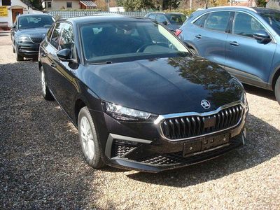 Neu Skoda Scala Selection 116 PS (85 kW) 2026 Schwarz Kleinwagen