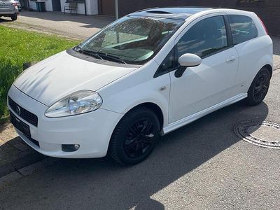 Usata Fiat Punto 95 CV (69 kW) 2007 Bianco Utilitaria