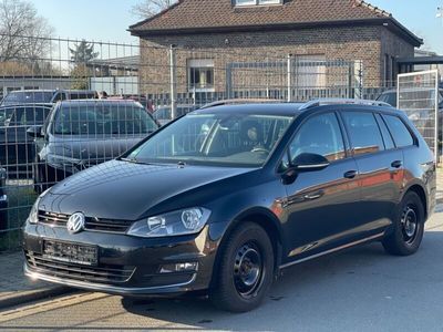 gebraucht VW Golf VII Variant Lounge BMT