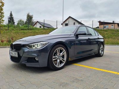 BMW 335