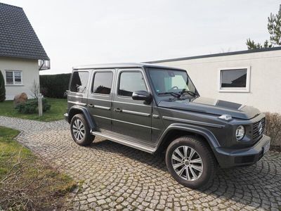 Mercedes G400