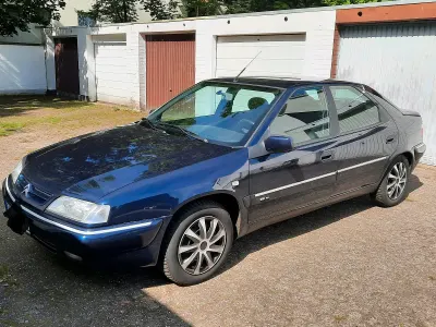 Gebraucht Citroën Xantia 110 PS (80 kW) 1999 Blau Limousine