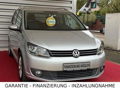 Silber Gebraucht 2011 VW Touran Highline Van / Kleinbus | 7.990 € (Fairer Preis)
