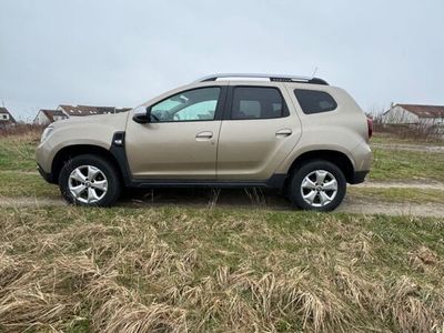 gebraucht Dacia Duster 1.6 SCe 115 4x2 Comfort Klima Tempomat