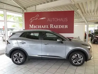 Gebraucht Kia Sportage Vision 160 PS (117 kW) 2024 Silber SUV