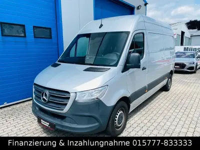 Gebraucht Mercedes Sprinter 143 PS (105 kW) 2020 Silber Van