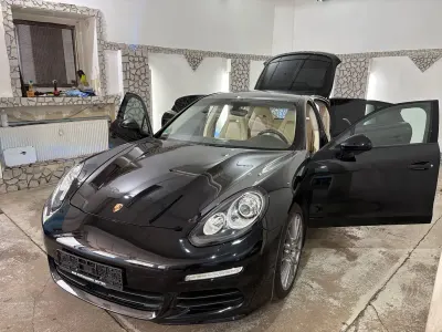Gebraucht Porsche Panamera 300 PS (220 kW) 2014 Schwarz Kleinwagen