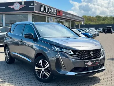Gebraucht Peugeot 5008 GTi 131 PS (96 kW) 2023 Grau SUV