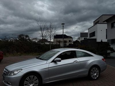 Second-hand Mercedes E350 292 CP (214 kW) 2010 Coupe