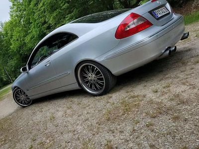 Silber Gebraucht 2006 Mercedes CLK350 Avantgarde Coupé | 4.999 € (Guter Preis)