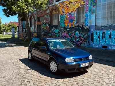 Gebraucht VW Golf IV 101 PS (74 kW) 2000 Blau Kleinwagen