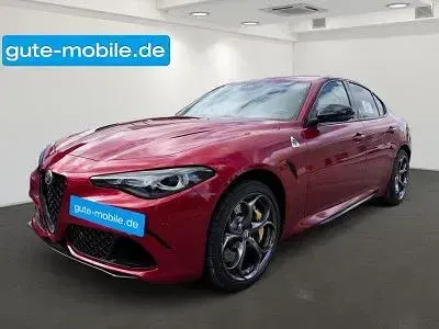 Neu Alfa Romeo Giulia Quadrifoglio 519 PS (381 kW) 2026 Rosso etna Limousine