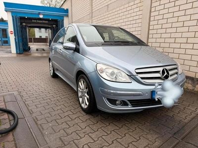 Usata Mercedes B150 95 CV (69 kW) 2006 Blu Monovolume
