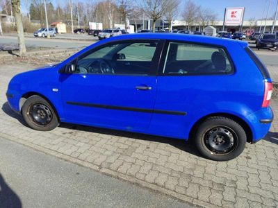 Gebraucht VW Polo 54 PS (39 kW) 2003 Blau Kleinwagen