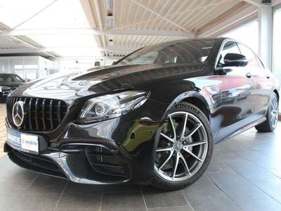 gebraucht Mercedes E63 AMG Lim. 4Matic+ 360°+LED+Luftf.+Pano+19"