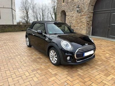 Gebraucht Mini Cooper D 116 PS (85 kW) 2017 Schwarz Kleinwagen