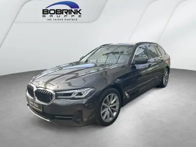 Gebraucht BMW 520 190 PS (139 kW) 2021 Grau Kombi