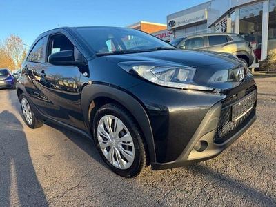 Usata Toyota Aygo X X-play 72 CV (52 kW) 2022 Nero SUV