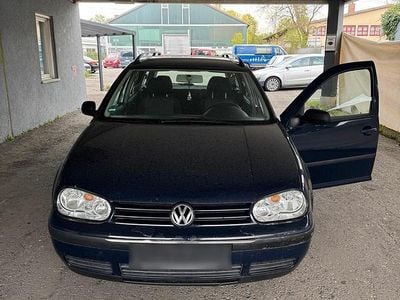 Usata VW Golf IV 105 CV (77 kW) 2002 Blu Station wagon
