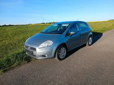 Usata Fiat Punto 64 CV (47 kW) 2010 Grigio Utilitaria