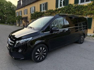Usata Mercedes V250 Avantgarde Edition 190 CV (139 kW) 2023 Nero Monovolume