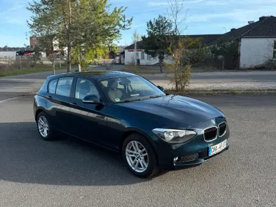 Gebraucht BMW 116 116 PS (85 kW) 2013 Blau Kleinwagen