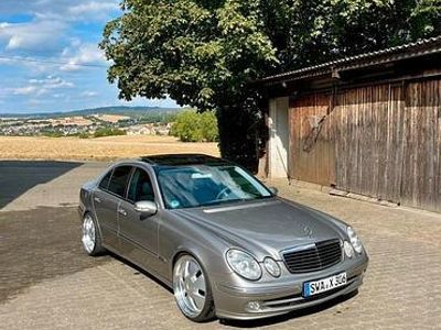 Mercedes E500