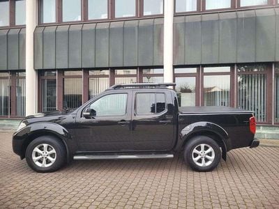 Black (m) Gebraucht 2011 Nissan Navara Abholung | 15.900 €