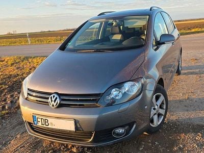 Silber Gebraucht 2010 VW Golf Plus Cross Comfortline Van / Kleinbus | 5.449 € (Guter Preis)