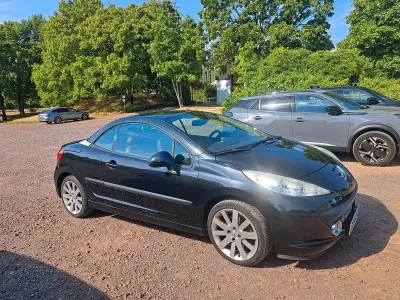 Gebraucht Peugeot 207 CC 150 PS (110 kW) 2007 Schwarz Cabrio