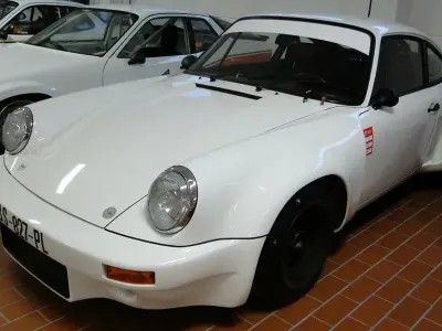 Second-hand Porsche 911 330 CP (242 kW) 1974 Alb Coupe