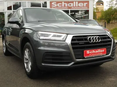 Używany Audi Q5 163 KM (119 kW) 2020 Szary SUV