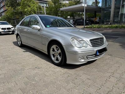 Mercedes C220