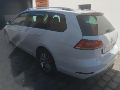 Gebraucht VW Golf VII Comfortline 110 PS (80 kW) 2017 Weiß Kombi