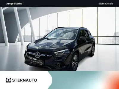 Gebraucht Mercedes GLA200 Progressive 163 PS (119 kW) 2025 Unilack nachtschwarz SUV
