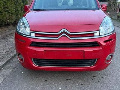 Gebraucht Citroën Berlingo 100 PS (73 kW) 2015 Rot Van / Kleinbus