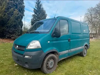 Begagnad Opel Movano 145 HK (106 kW) 2009 Grön Minibuss