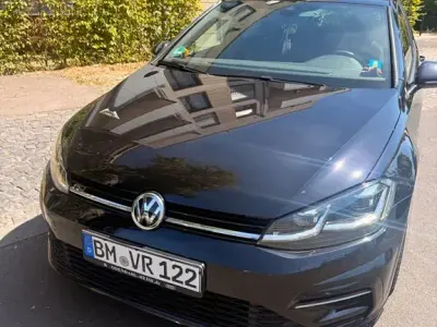 Gebraucht VW Golf VII R-line 150 PS (110 kW) 2019 Schwarz Limousine