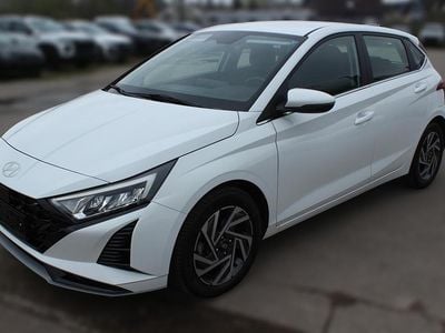 Second-hand Hyundai i20 Advanced 101 CP (74 kW) 2024 Alb Hatchback
