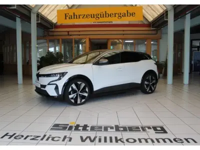 Gebraucht Renault Mégane Techno 160 kW (218 PS) 2022 Arktis weiß/ dolomit grau (metallic) Limousine