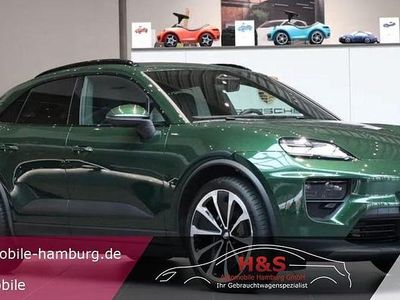 Gebraucht Porsche Macan 4 Electric 300 kW (408 PS) 2025 Oakgrün neo SUV