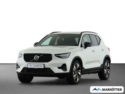 Neu Volvo XC40 Plus 197 PS (144 kW) 2026 Weiss SUV