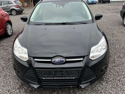 gebraucht Ford Focus Turnier 1.0