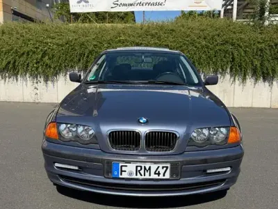 Gebraucht BMW 316 Basis 105 PS (77 kW) 1999 Blau Limousine